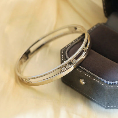 [⭐Veyra]Move Romane Diamond Bangle Bracelet