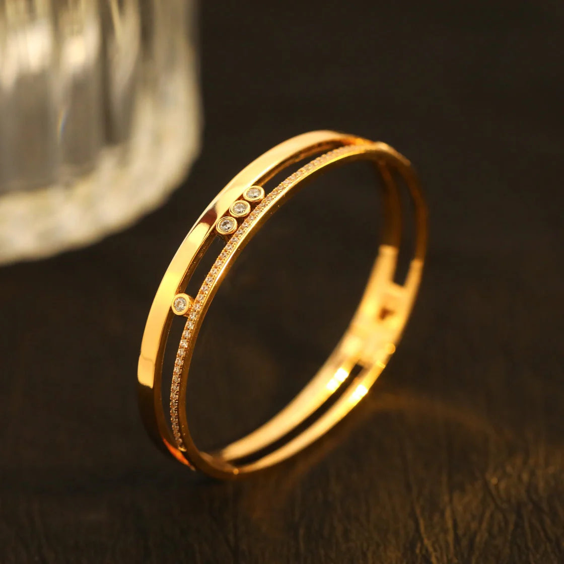 [⭐Veyra]Move Romane Diamond Bangle Bracelet