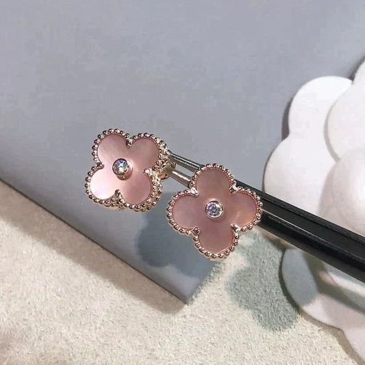 [⭐Veyra]CLOVER MEDIUM 1 MOTIFS  PINK MOP DIAMOND EARRINGS