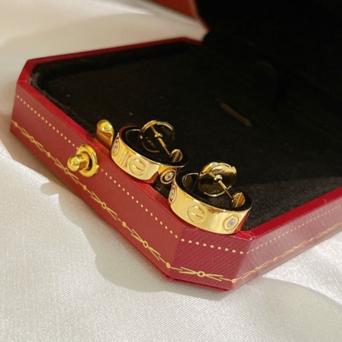 [⭐Veyra]LOVE EARRINGS 5.7MM 2 DIAMONDS
