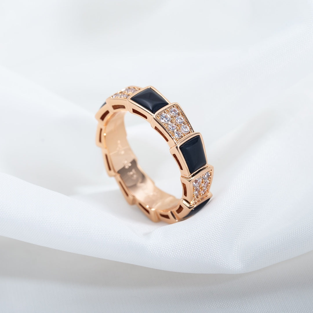 [⭐Veyra]SERPENTI RING PINK GOLD BLACK MOP DIAMOND PAVED 4MM