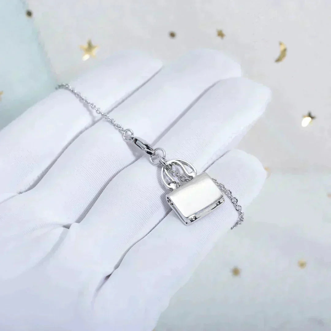 [⭐Veyra]AMULETTE PEDANT SILVER NECKLACE