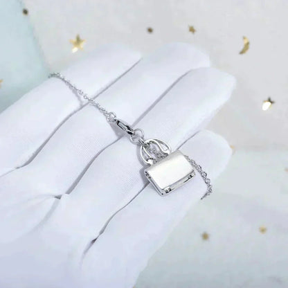 [⭐Veyra]AMULETTE PEDANT SILVER NECKLACE