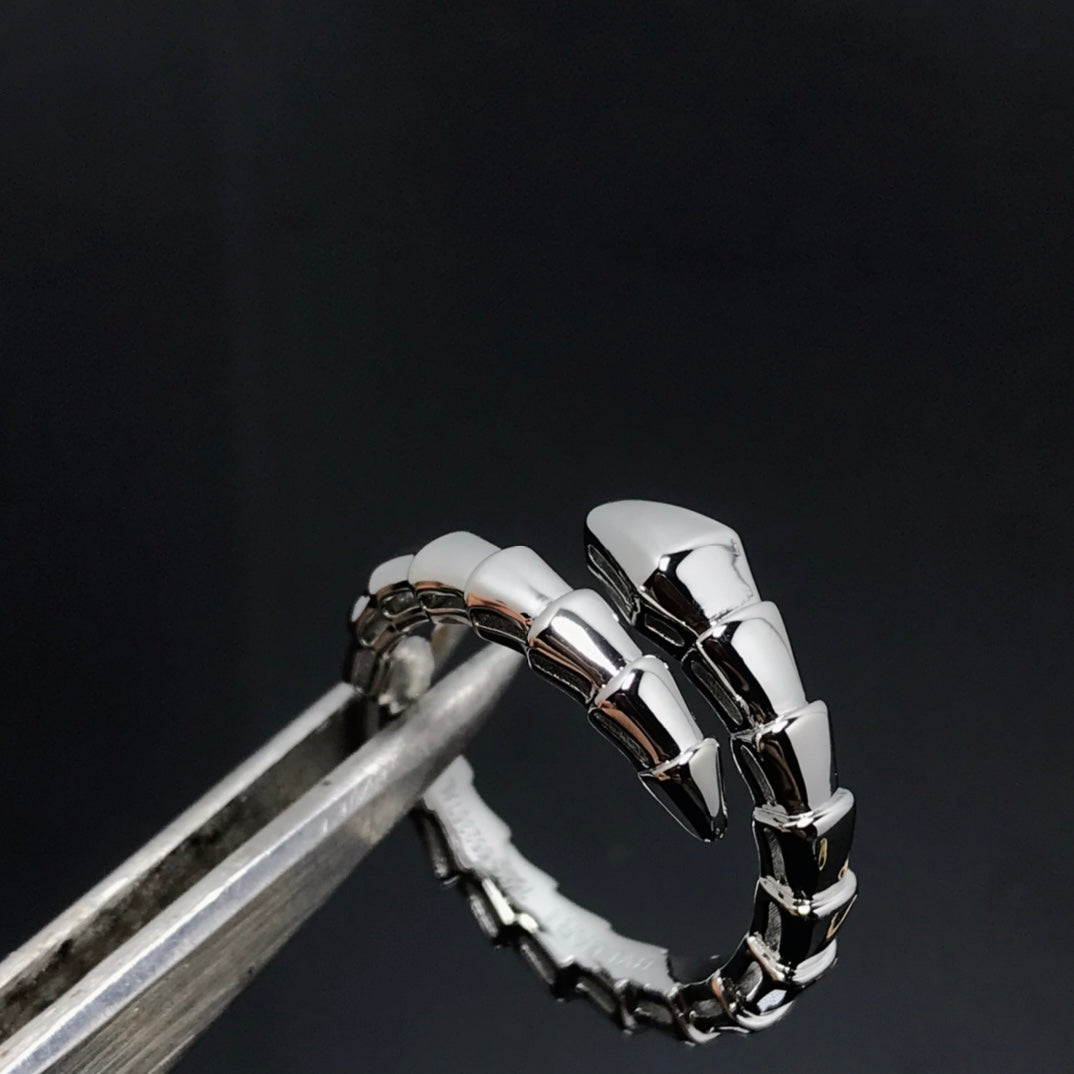 [⭐Veyra]SERPENTS RING