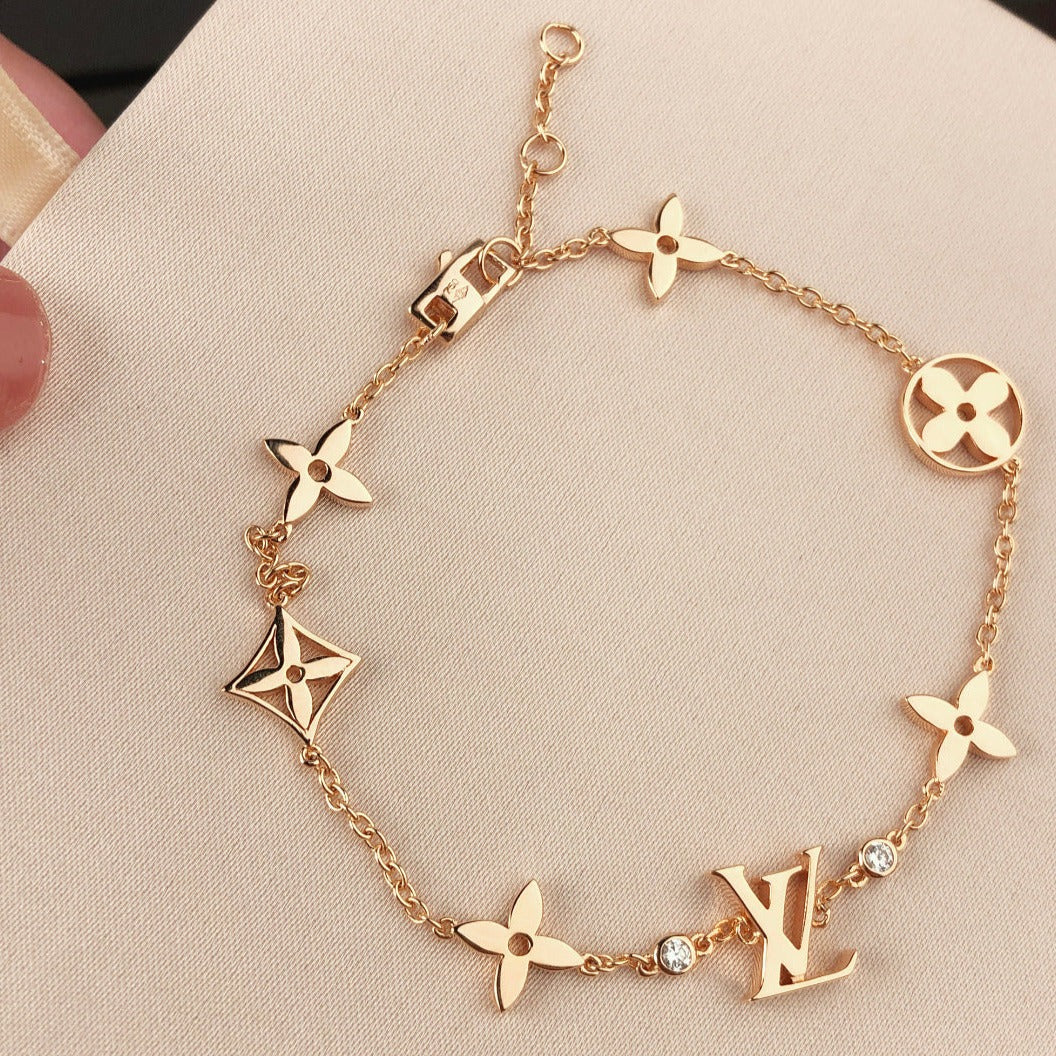 [⭐Veyra]STAR AND SUN 7 MOTIFS GOLD BRACELET