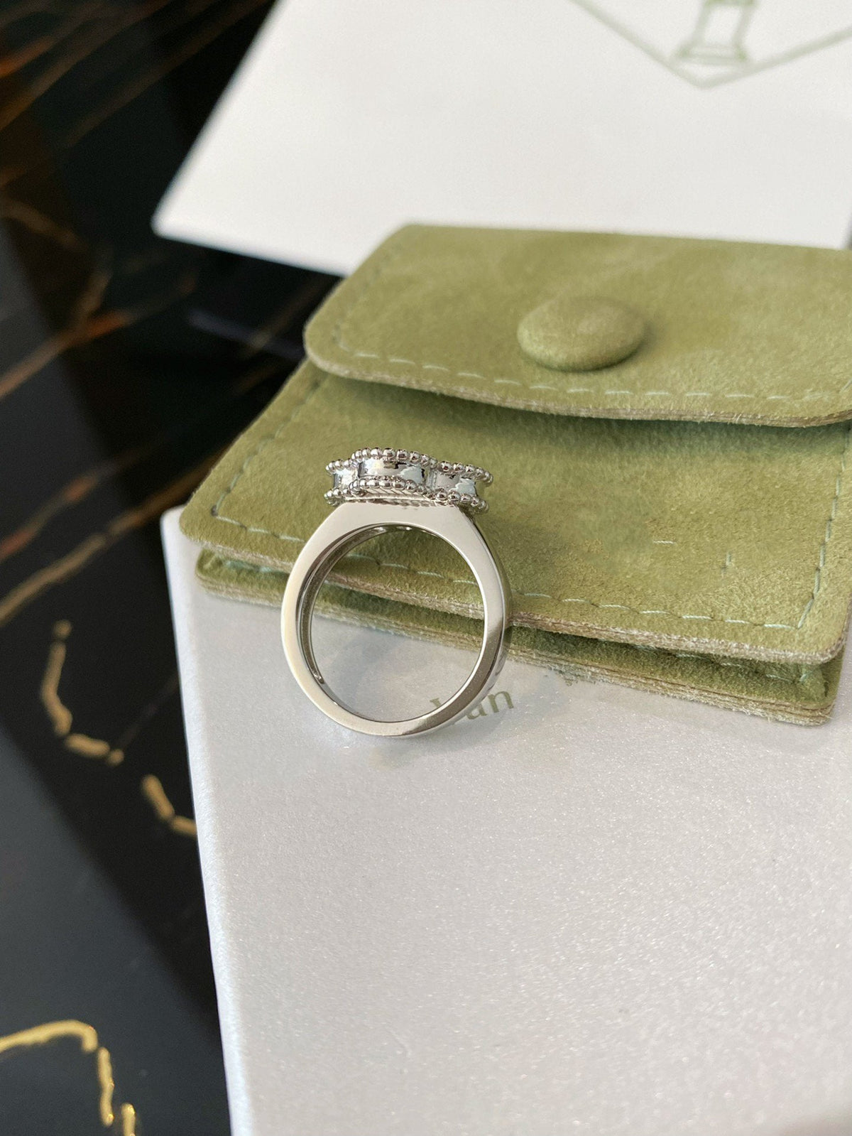 [⭐Veyra]CLOVER SILVER RING