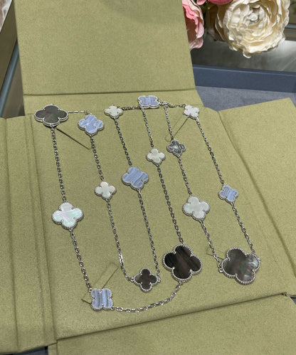 [⭐Veyra]CLOVER 16 MOTIF CHALCEDONY MOP SILVER NECKLACE