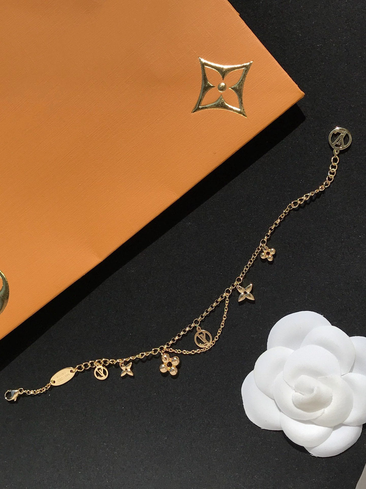 [⭐Veyra]BLOOMING PINK GOLD MOP BRACELET