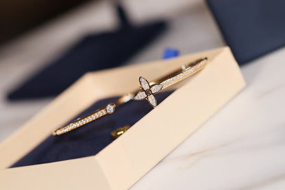 [⭐Veyra]IDYLLE GOLD OPEN BRACELET DIAMOND PAVED