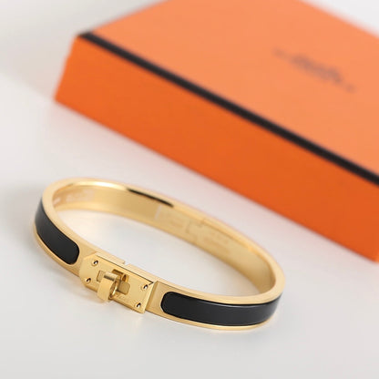 [⭐Veyra]HM KELLY BLACK BRACELET