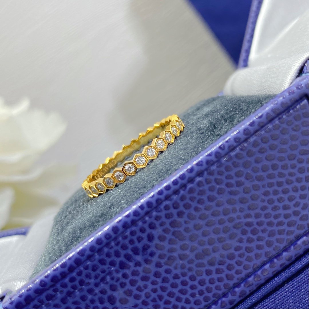 [⭐Veyra]BEE LOVE DIAMOND PAVED SMALL RING