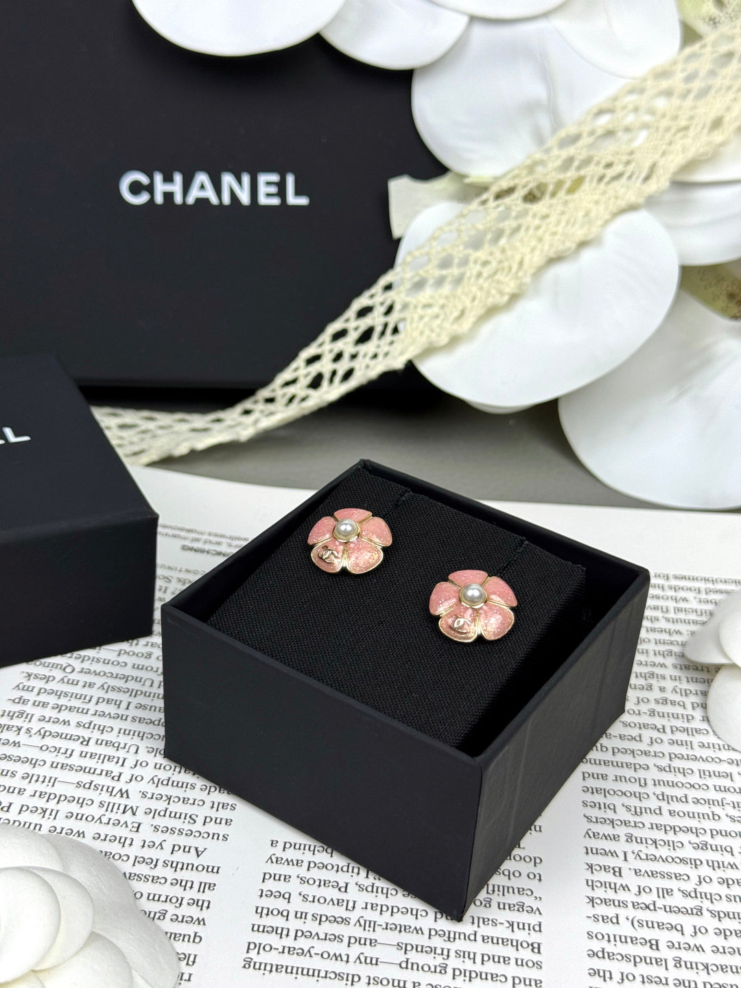 [⭐Veyra]26C Pink Camellia Pearl Enamel Stud Earrings