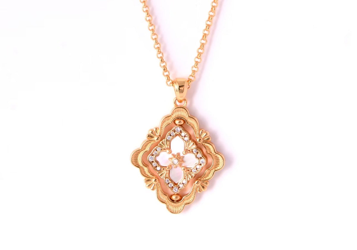 [⭐Veyra] B.C.L ENAMEL ROTATING SINGLE-DIAMOND NECKLACE（Various colors）