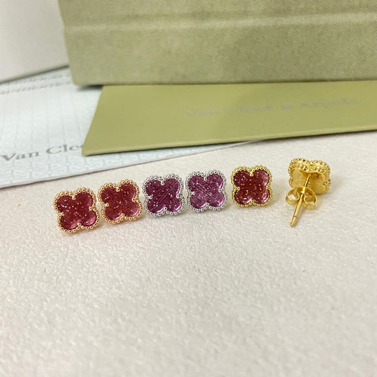 [⭐Veyra]2026 NEW MINI CLOVER 1 MOTIF  BUBBLE PINK ENAMEL