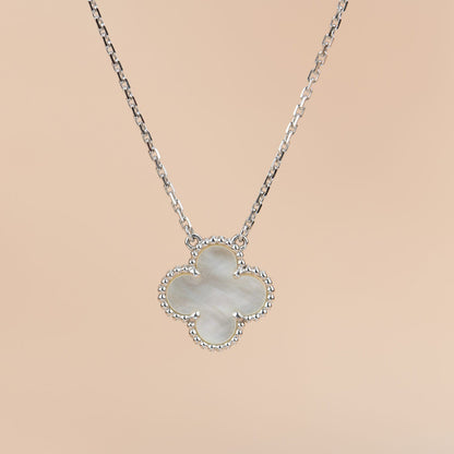 [⭐Veyra]CLOVER  15MM WHITE MOTHER-OF-PEARL SILVER