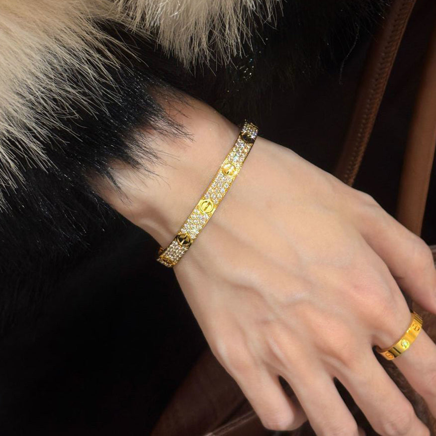 [⭐Veyra]LOVE BRACELET 6.1MM DIAMOND-PAVED
