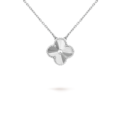 [⭐Veyra]CLOVER 15MM LASER NECKLACE SILVER