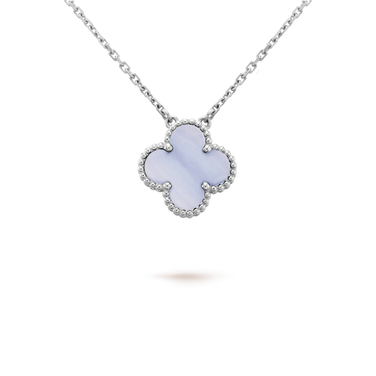 [⭐Veyra]CLOVER 15MM BLUE CHALCEDONY NECKLACE SILVER