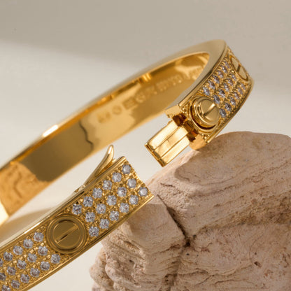 [⭐Veyra]LOVE BRACELET 6.1MM DIAMOND-PAVED