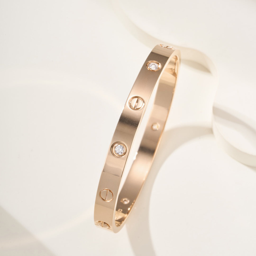 [⭐Veyra]LOVE BRACELET 6.1MM 4 DIAMONDS