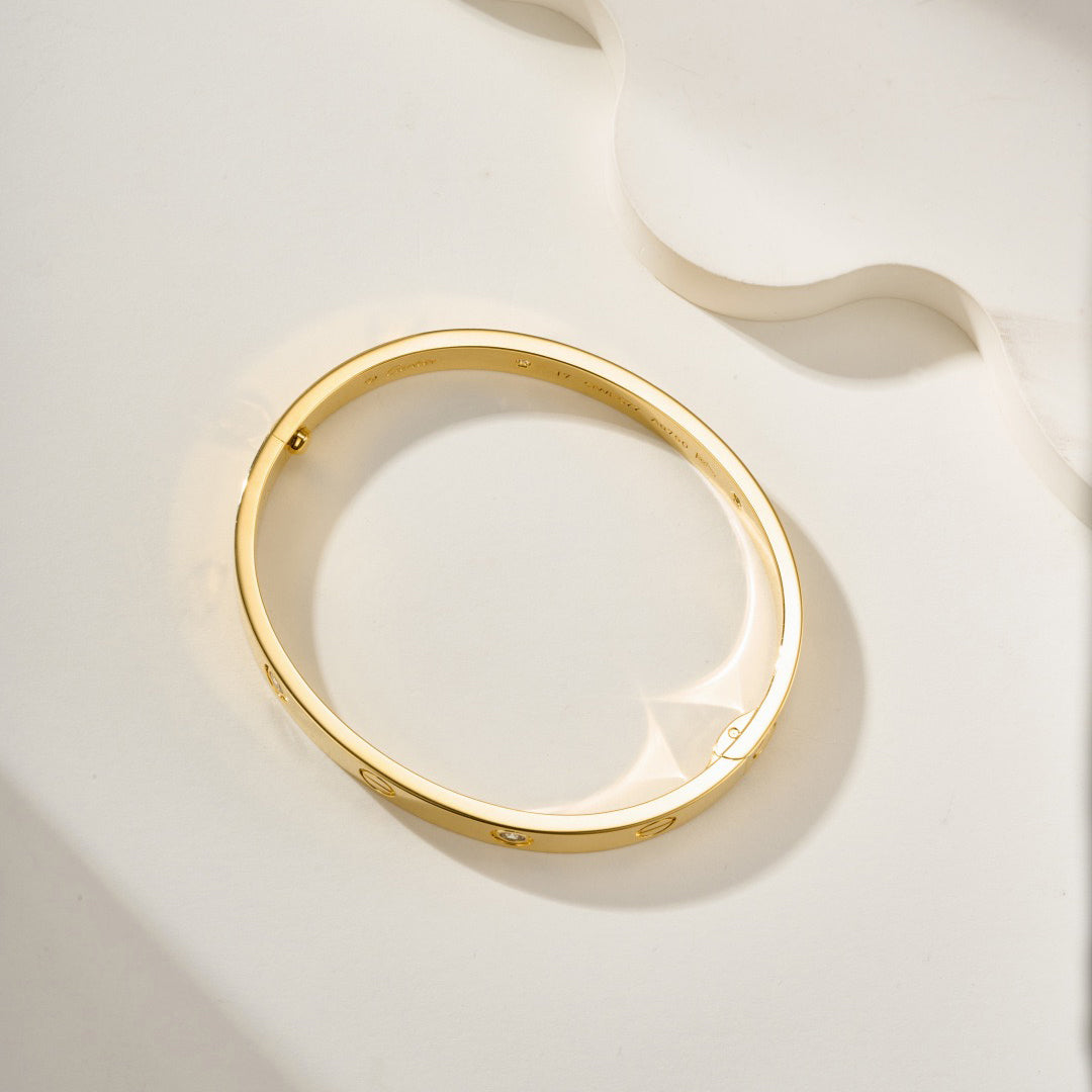 [⭐Veyra]LOVE BRACELET 6.1MM 4 DIAMONDS
