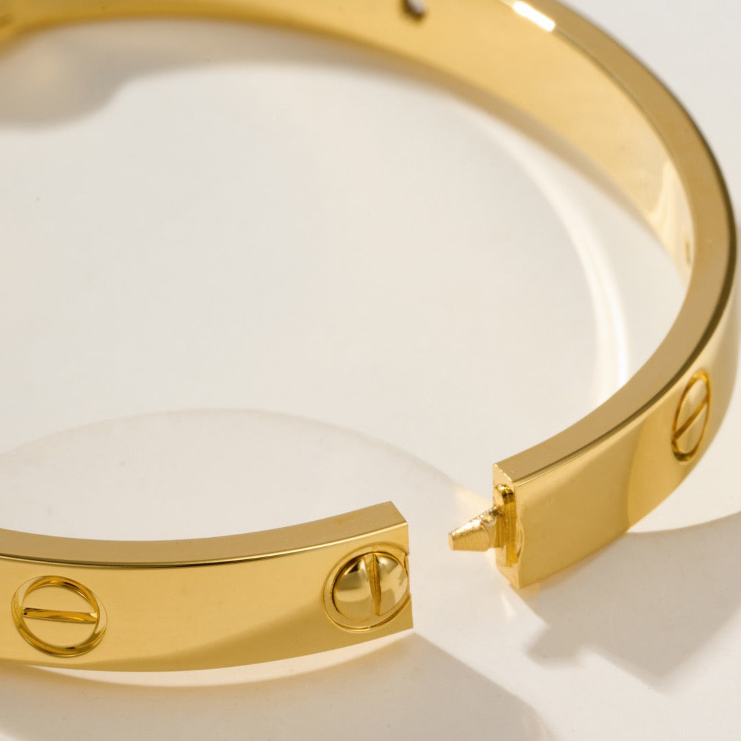 [⭐Veyra]LOVE BRACELET 6.1MM 4 DIAMONDS