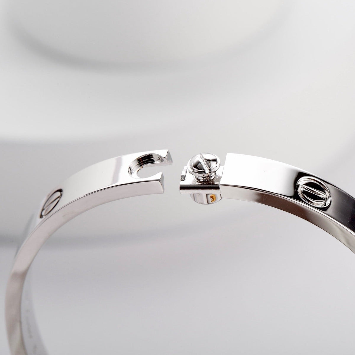 [⭐Veyra]LOVE BRACELET 6.1MM NO DIAMONDS