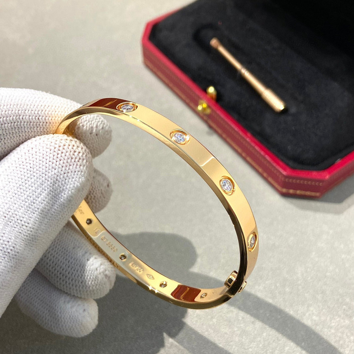 [⭐Veyra]LOVE BRACELET 6.1MM 10 DIAMONDS