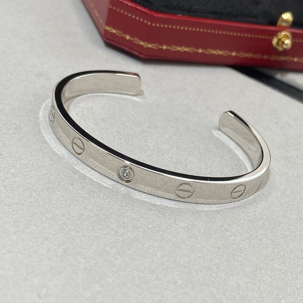 [⭐Veyra]LOVE BRACELET 6.1MM 1 DIAMOND OPEN CUFF
