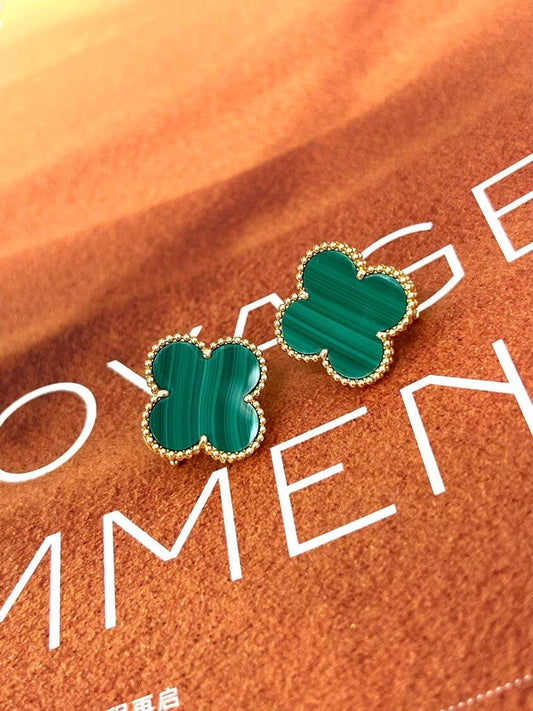 [⭐Veyra] CLOVER LARGE (20mm) 1 MOTIFS GREENER MOP STUD EARRINGS