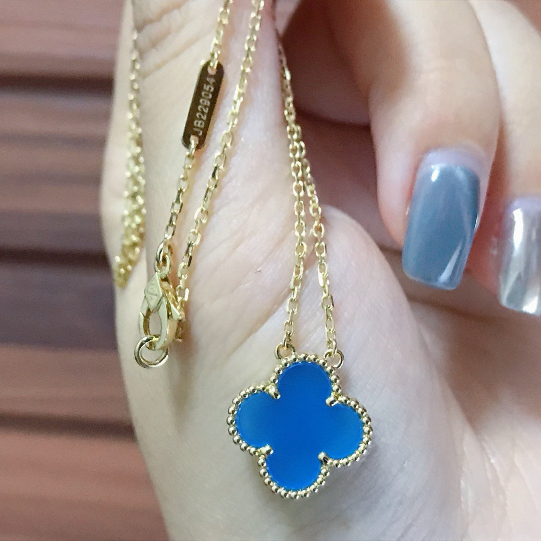[⭐Veyra]CLOVER 15MM BLUE AGATE NECKLACE