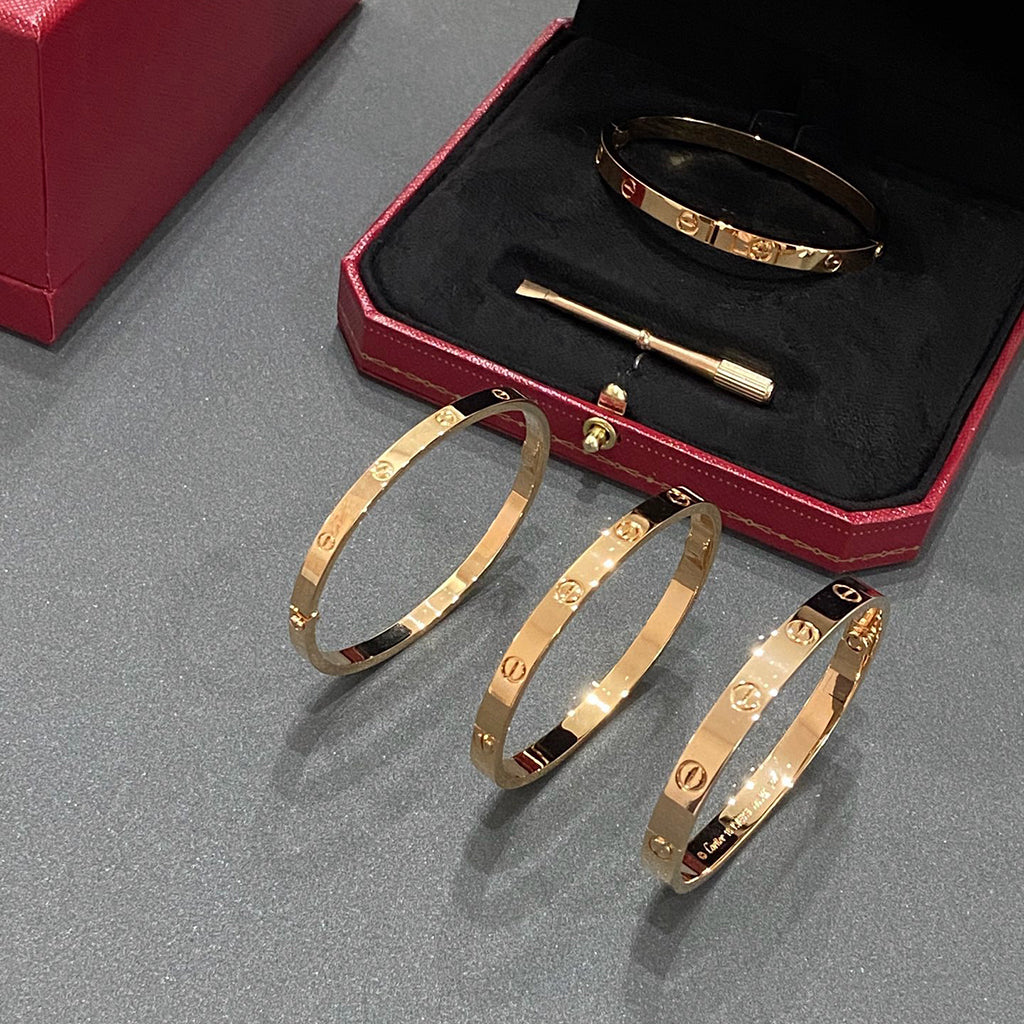 [⭐Veyra]LOVE BRACELET 4.8MM