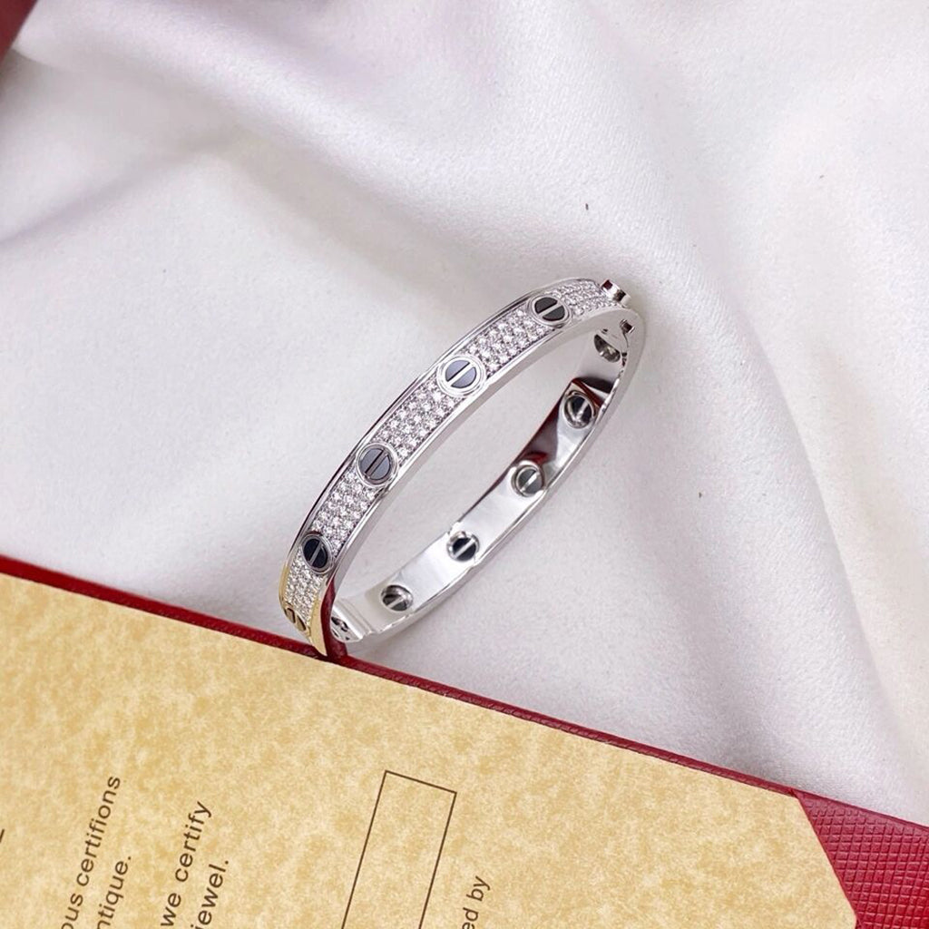 [⭐Veyra]LOVE BRACELET 6.1MM DIAMOND-PAVED CERAMIC