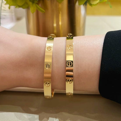 [⭐Veyra]LOVE BRACELET 6.1MM BRUSHED