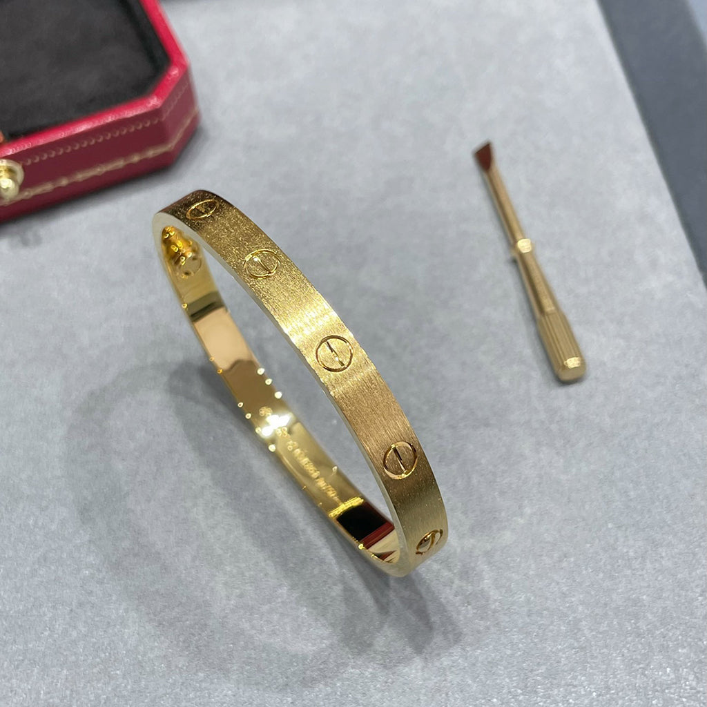 [⭐Veyra]LOVE BRACELET 6.1MM BRUSHED