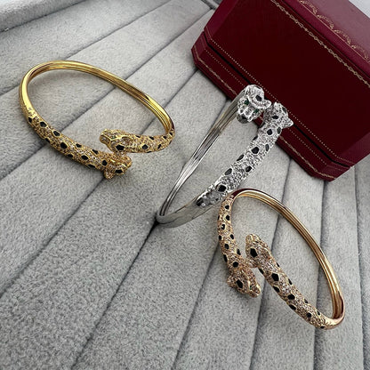 [⭐Veyra]PANTHERE DOUBLE HEADED HALF DIAMOND OPEN BRACELET