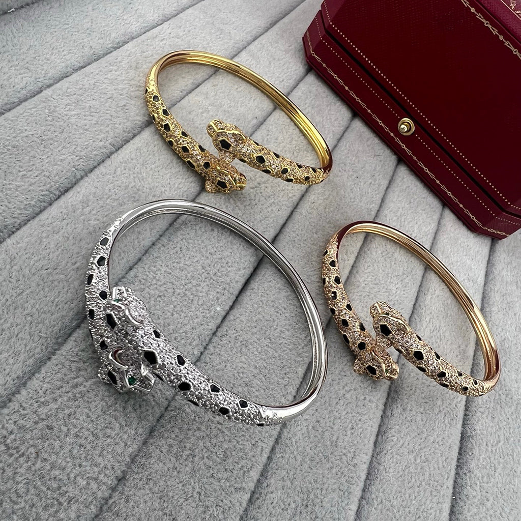 [⭐Veyra]PANTHERE DOUBLE HEADED HALF DIAMOND OPEN BRACELET