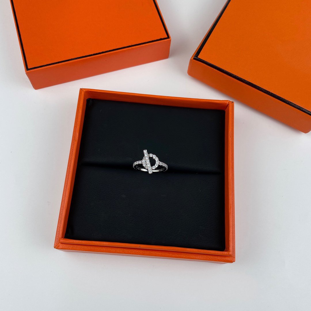 [⭐Veyra]ECHAPPEE RING SILVER DIAMOND