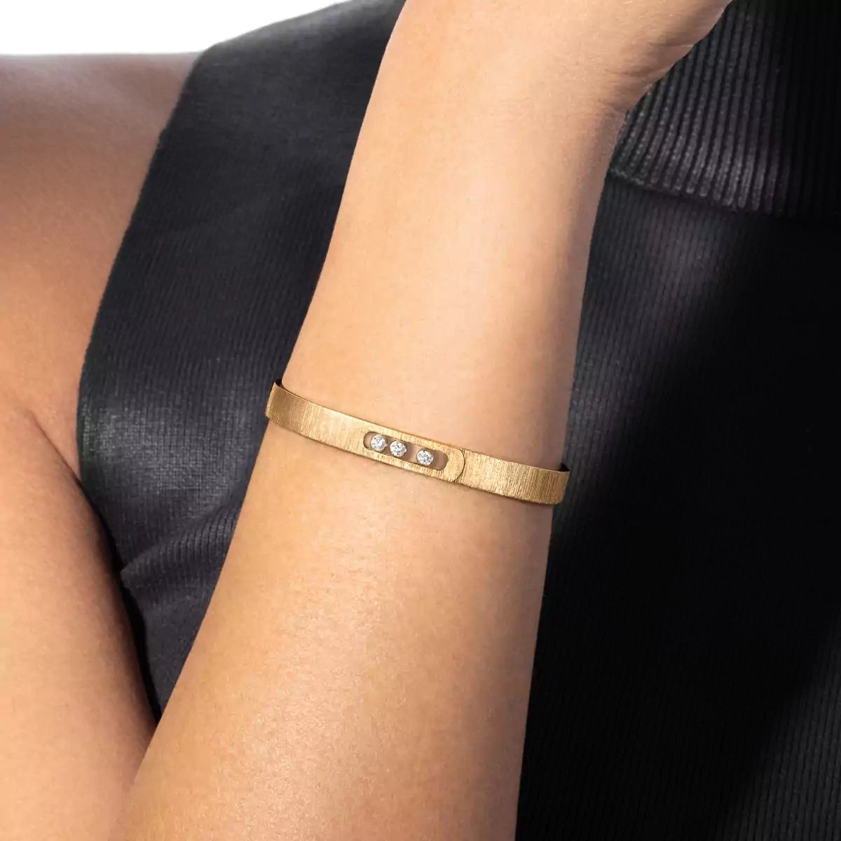 [⭐Veyra]Move Noa Ciselé bangle