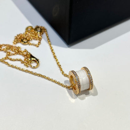 [⭐Veyra]ZERO 1 WHITE CERAMIC DIAMOND PINK GOLD NECKLACE